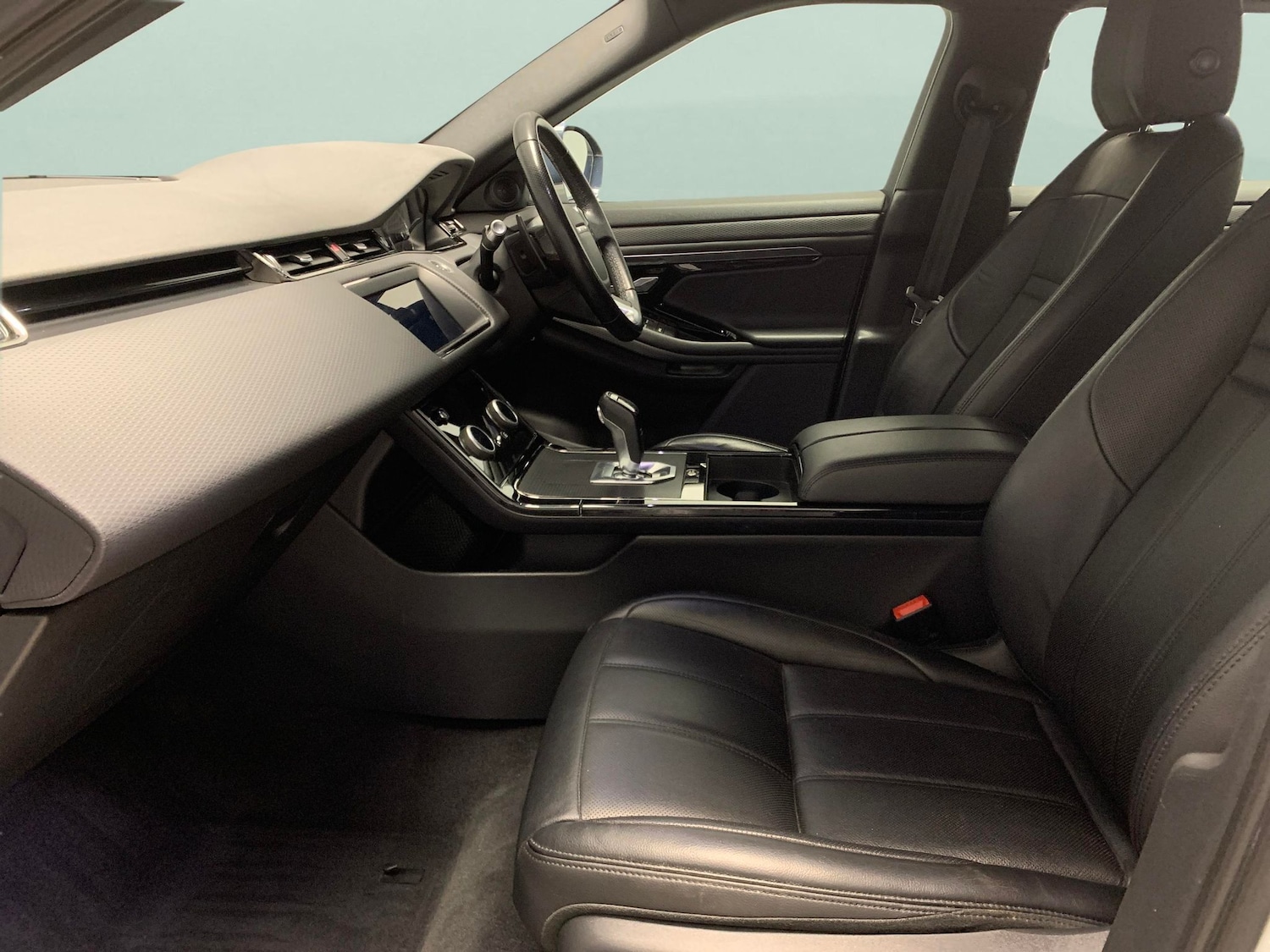 Used Land Rover Range Rover Evoque 2019 for sale - 77460854: Photo 4