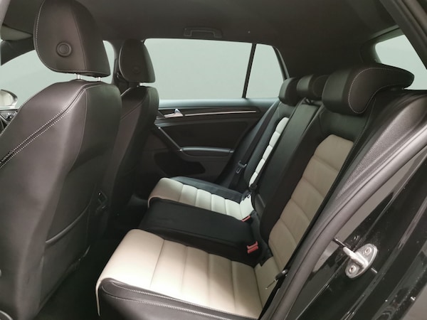 Used Volkswagen Golf 2019 for sale - 76209764: Photo 39