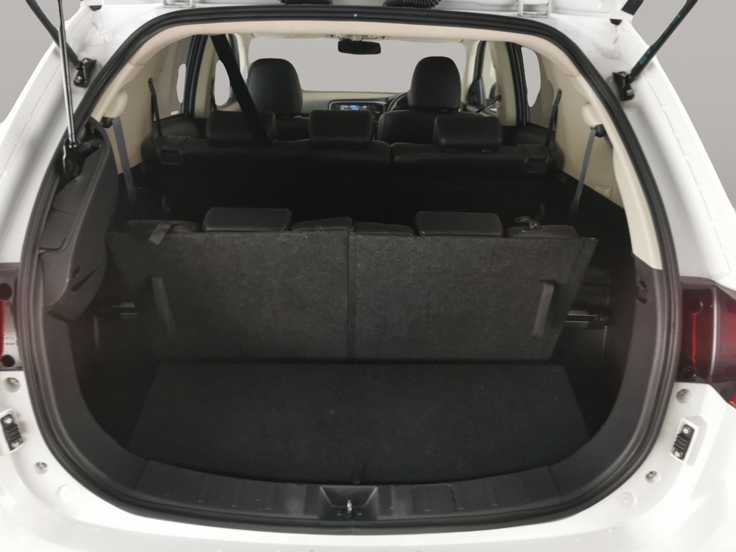 Used Mitsubishi Outlander 2018 for sale - 78123788: Photo 35