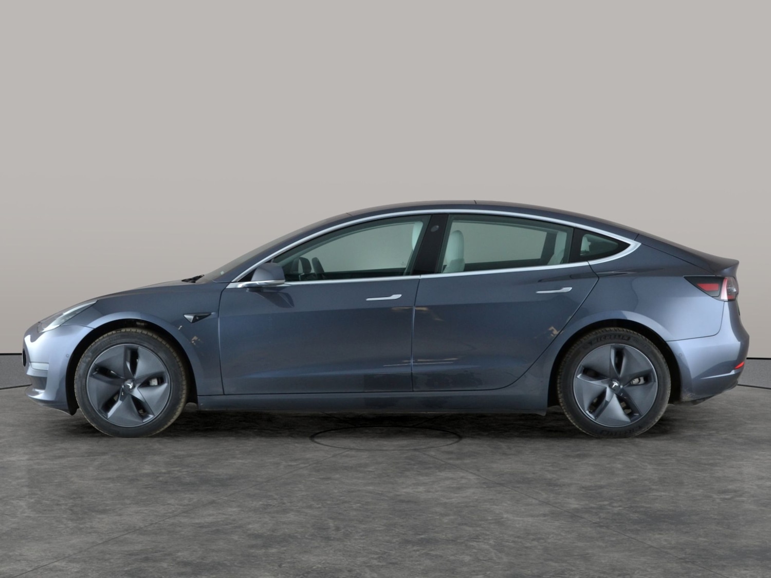 Used Tesla Model 3 2019 for sale - 77165640: Photo 14