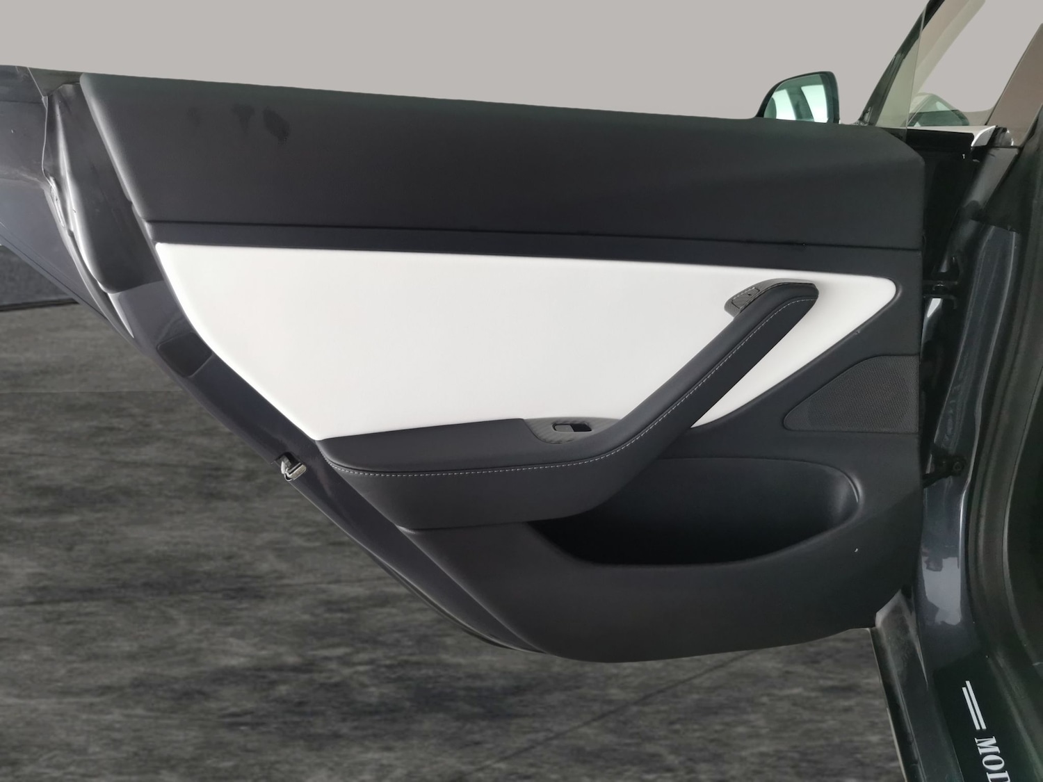 Used Tesla Model 3 2019 for sale - 77165640: Photo 31