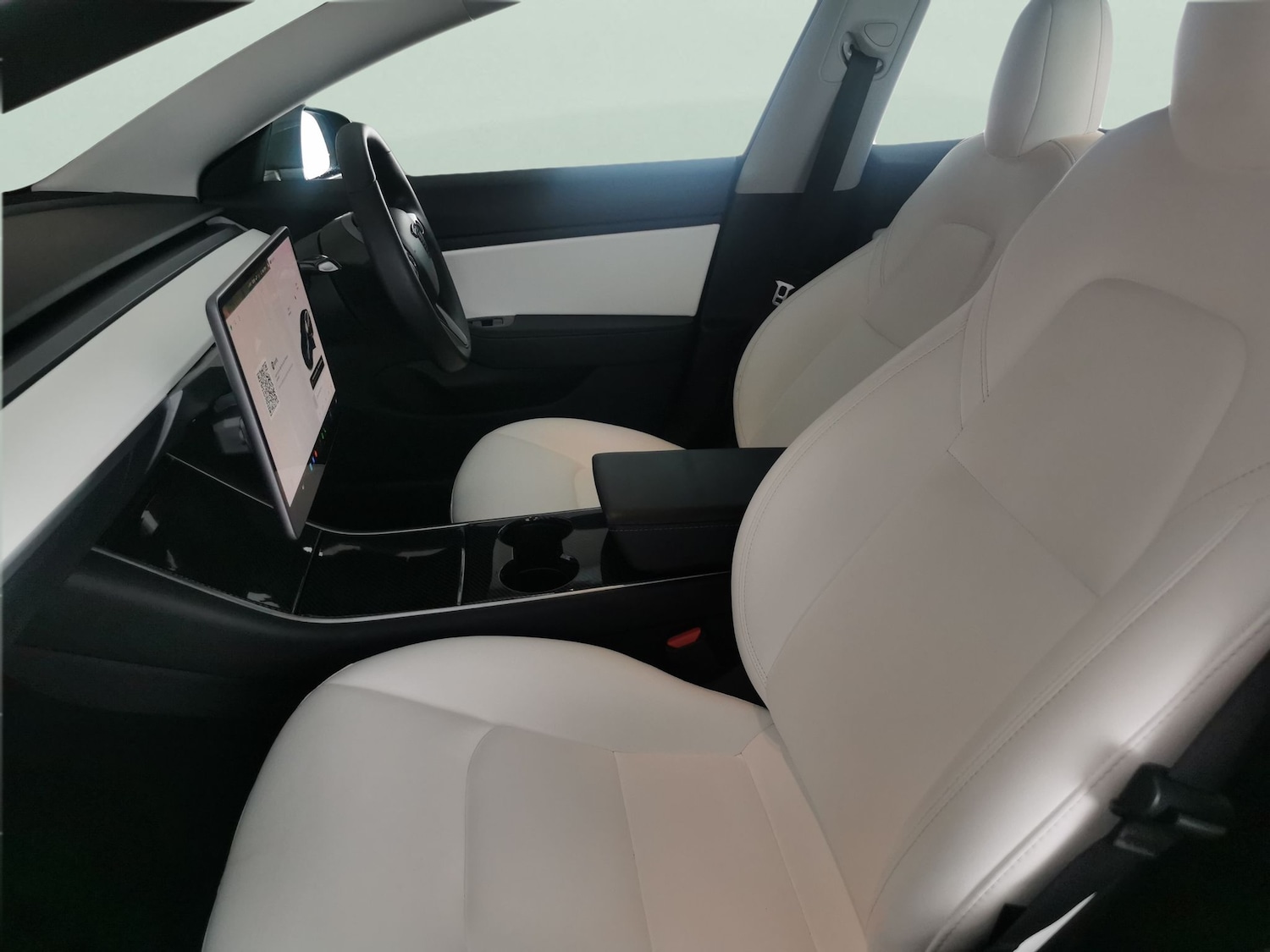 Used Tesla Model 3 2019 for sale - 77165640: Photo 4