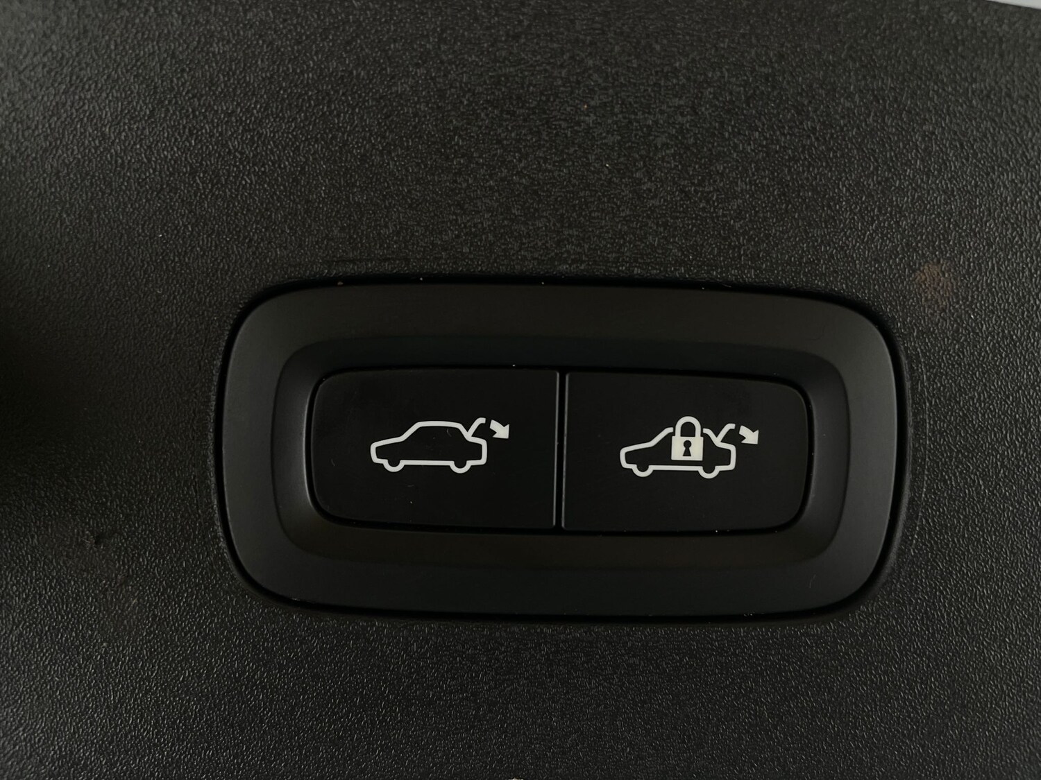 Used Polestar Polestar 2 2022 for sale - 77505436: Photo 14