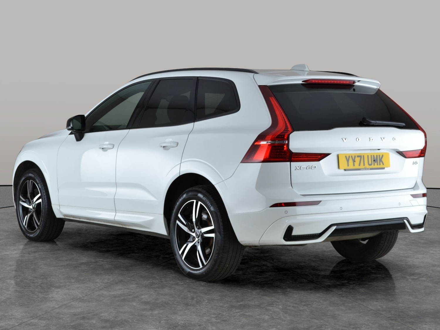 Used Volvo XC60 2021 for sale - 78023057: Photo 11