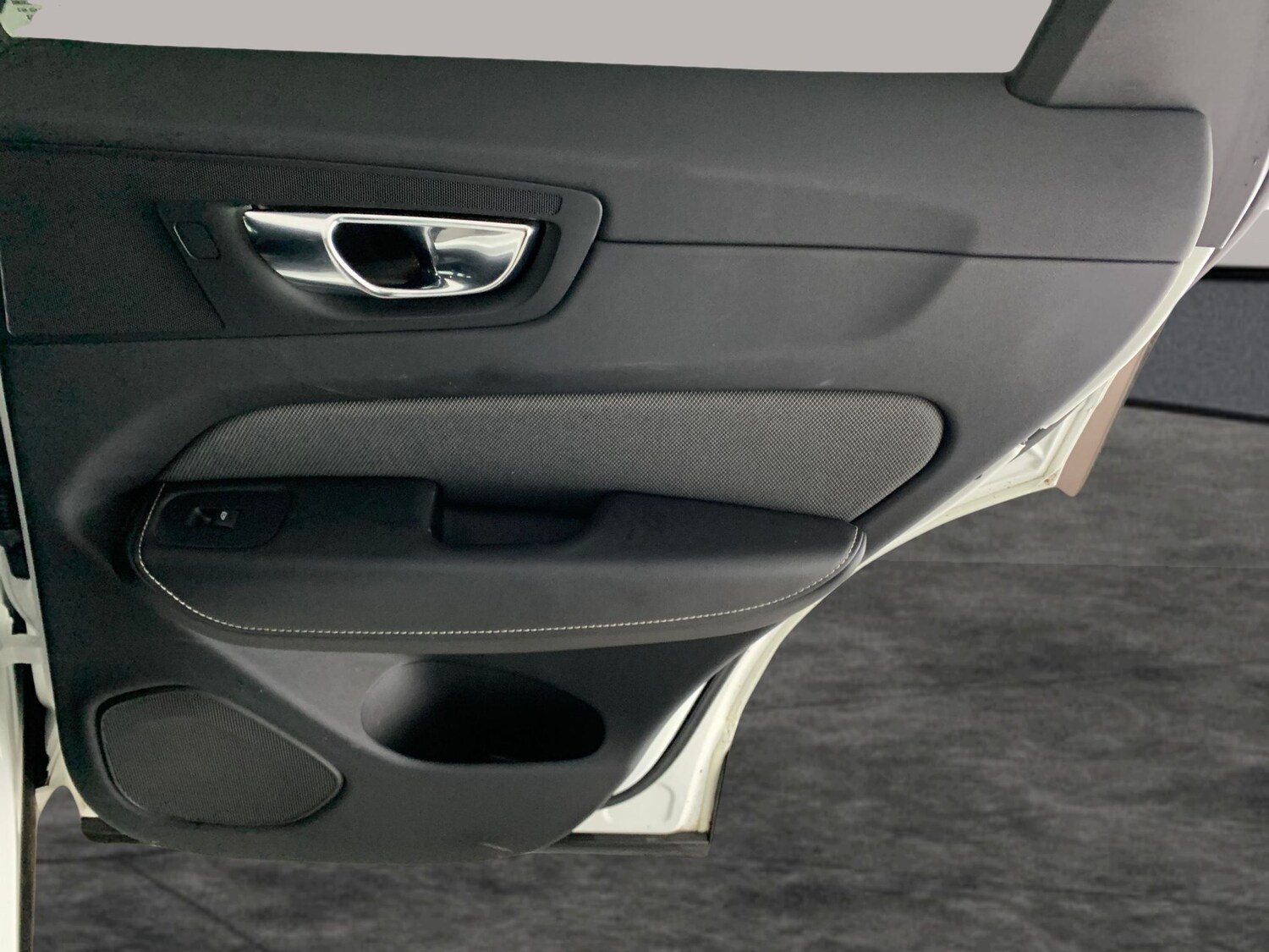 Used Volvo XC60 2021 for sale - 78023057: Photo 25