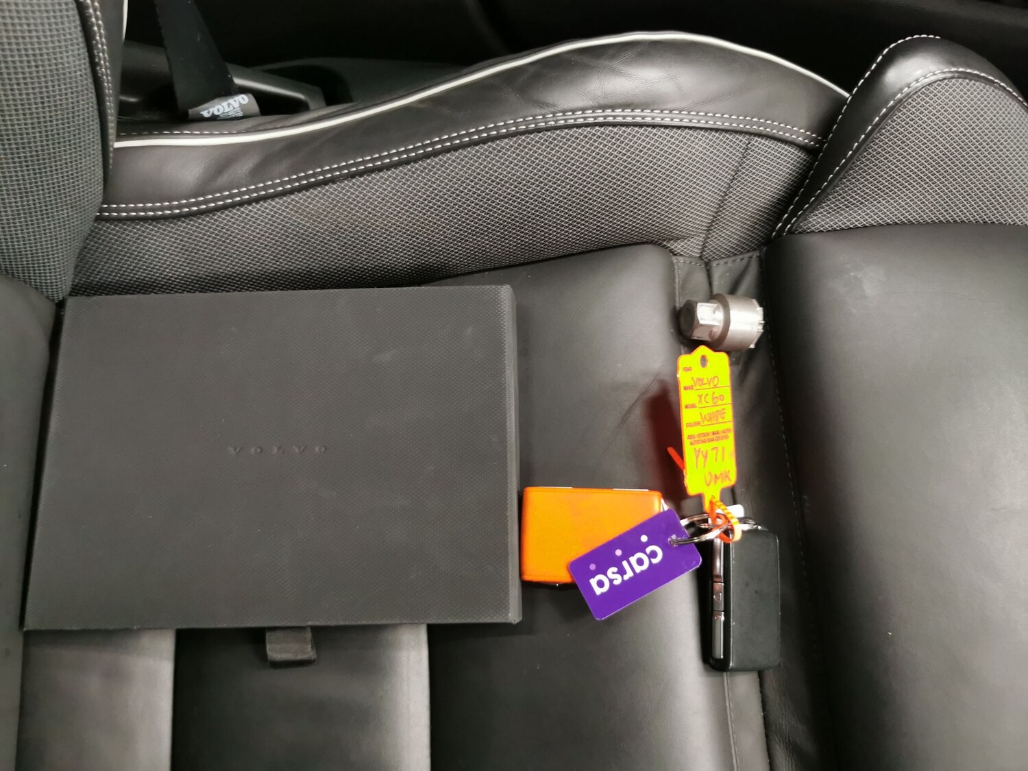 Used Volvo XC60 2021 for sale - 78023057: Photo 27