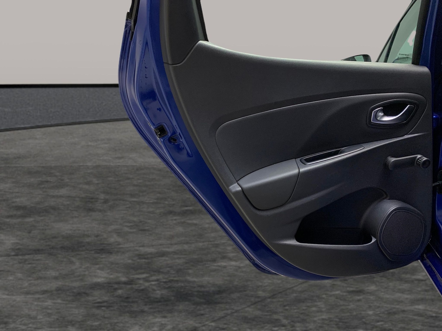 Used Renault Clio 2019 for sale - 76638461: Photo 21