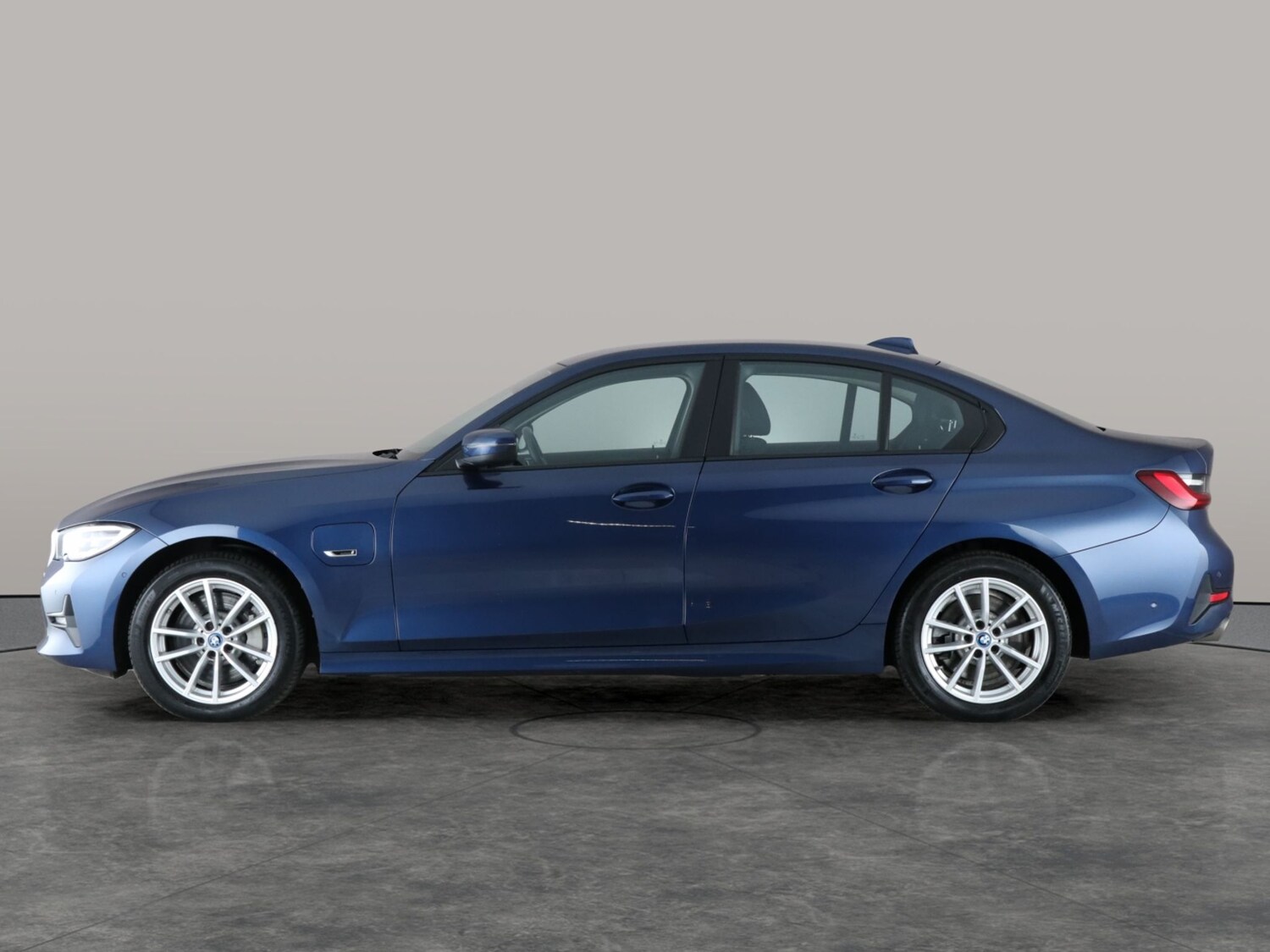 Used BMW 3 Series 2022 for sale - 77367401: Photo 13