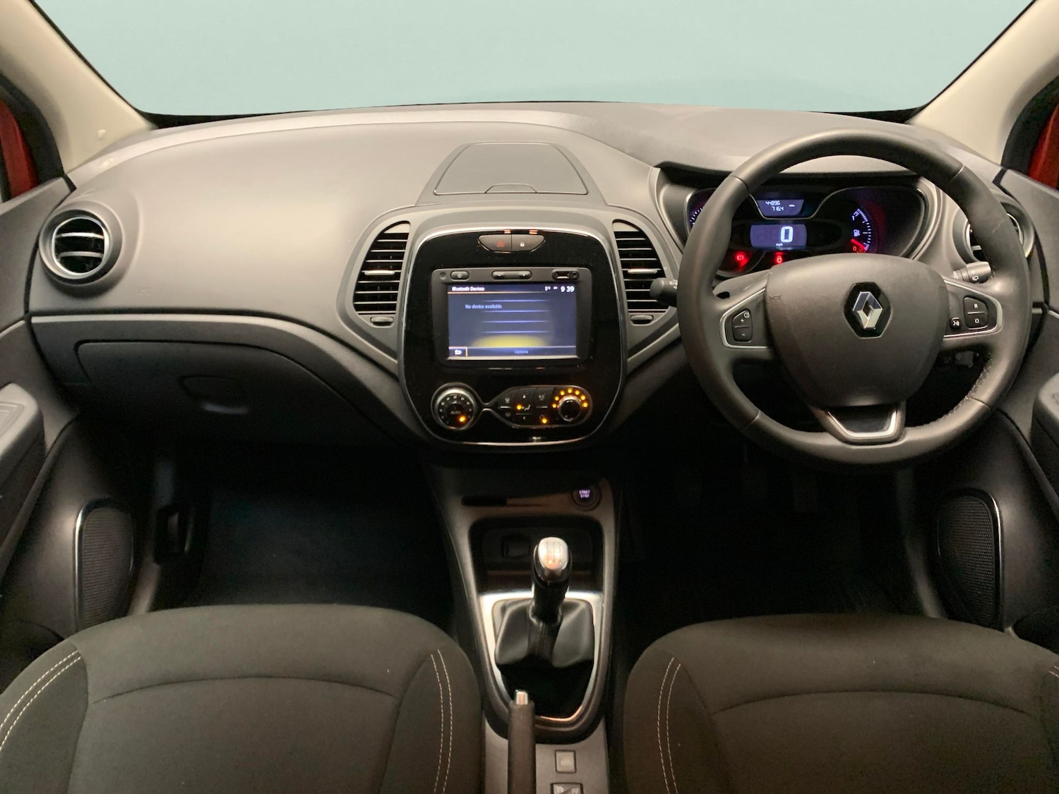 Used Renault Captur 2018 for sale - 76719922: Photo 5