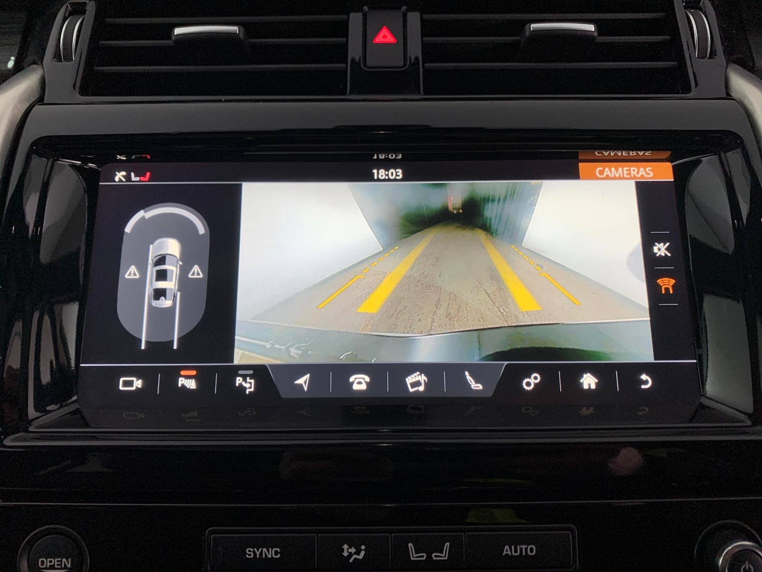 Used Land Rover Discovery 2019 for sale - 77965692: Photo 6