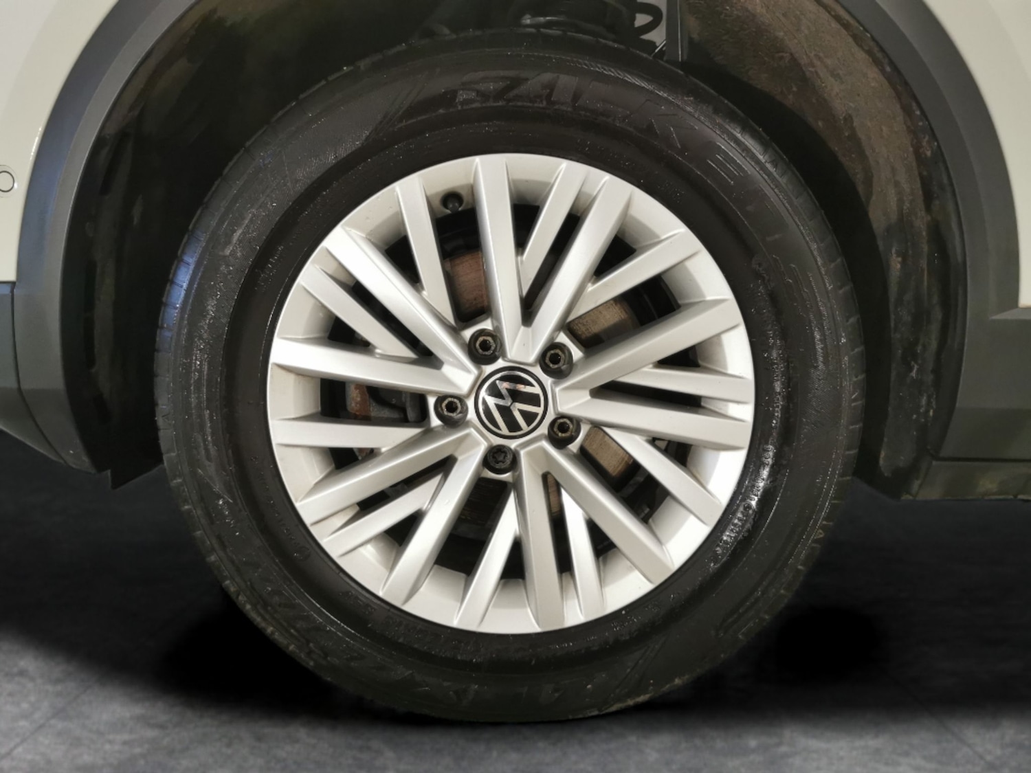 Used Volkswagen T-Roc 2023 for sale - 76879182: Photo 18