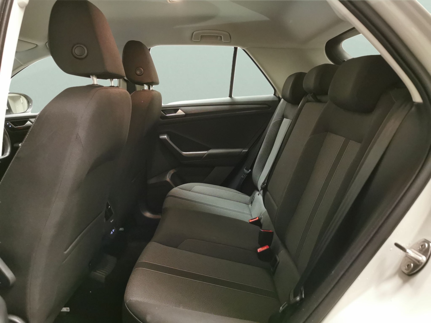 Used Volkswagen T-Roc 2023 for sale - 76879182: Photo 21