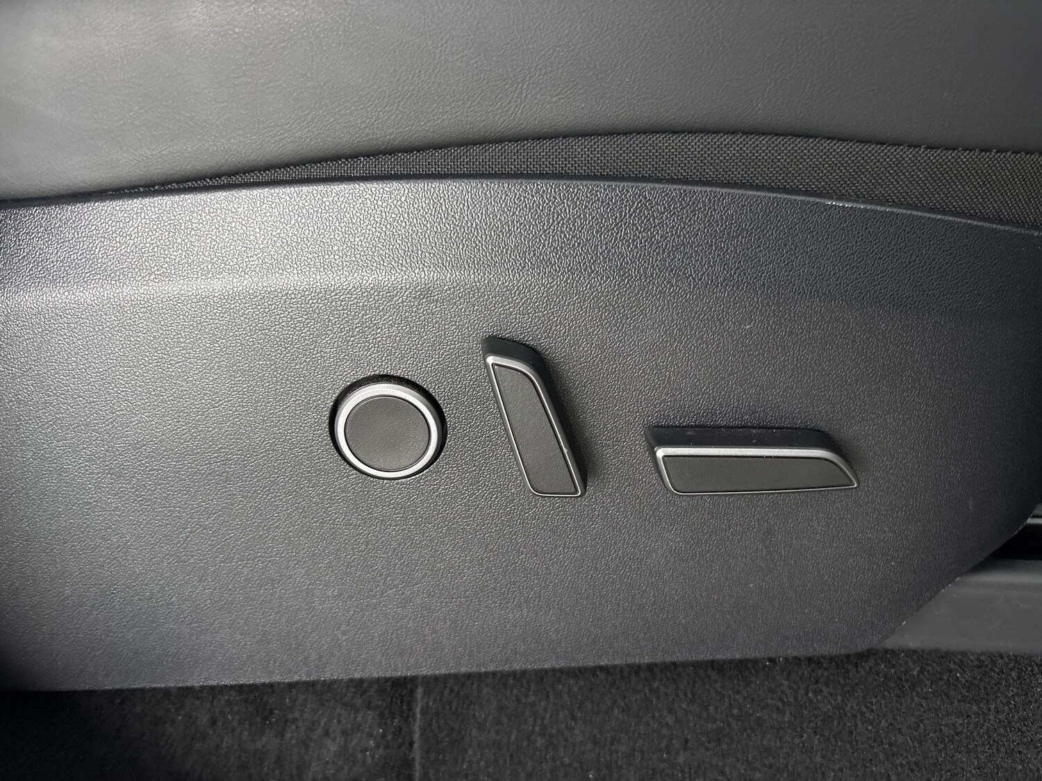 Used Tesla Model Y for sale - 77827190: Photo 29