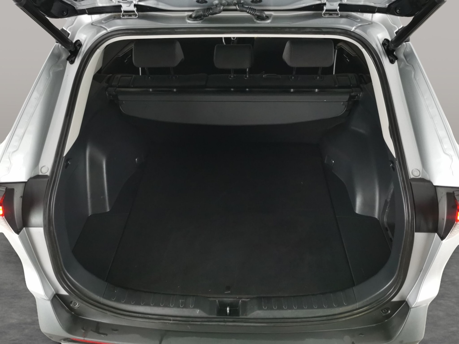 Used Toyota RAV4 2019 for sale - 77178610: Photo 33