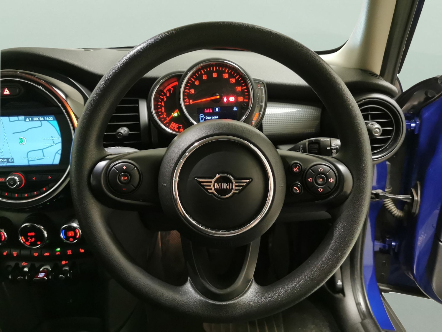 Used MINI Hatch 2020 for sale - 76831385: Photo 15