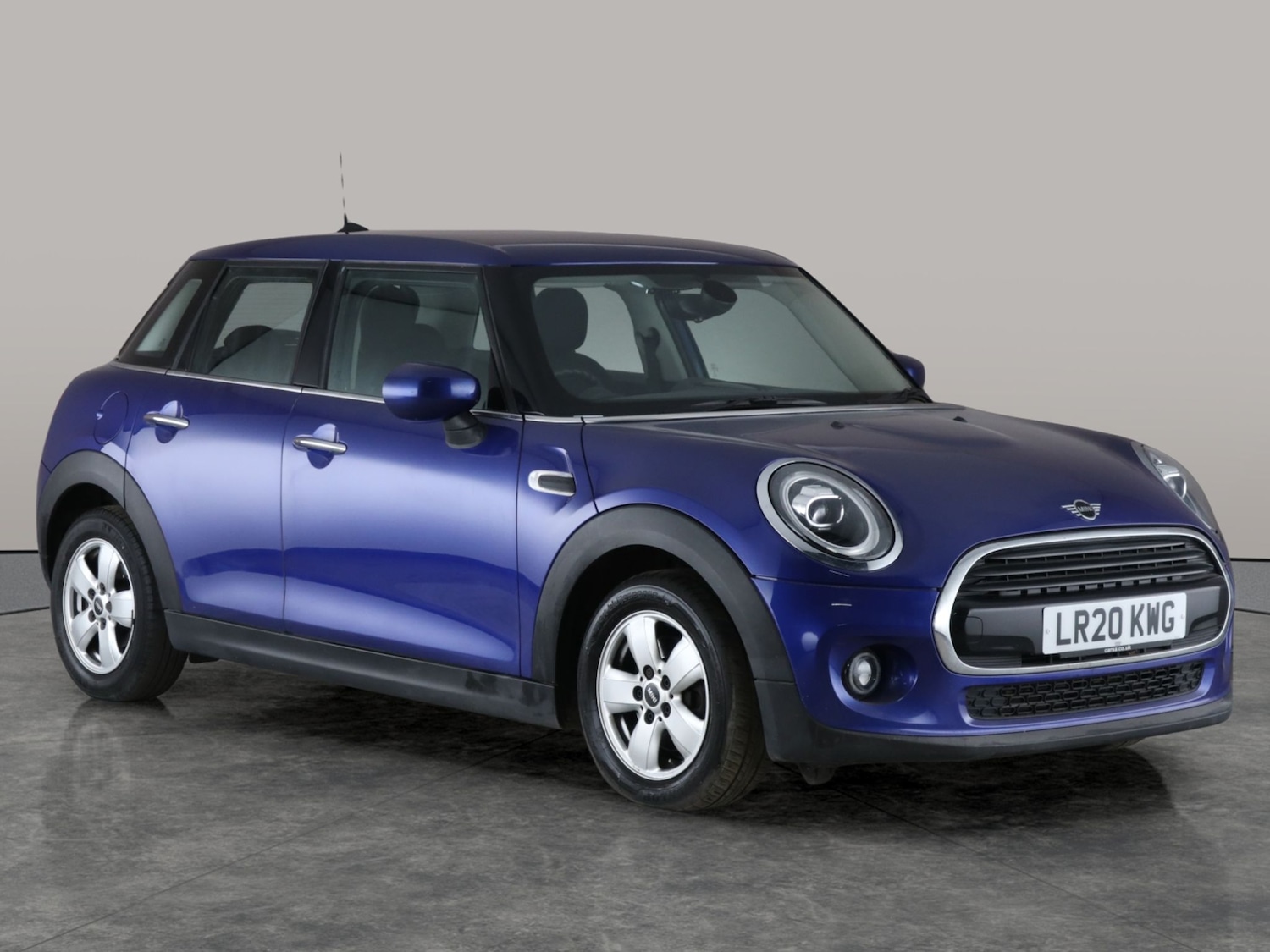 Used MINI Hatch 2020 for sale - 76831385: Photo 8