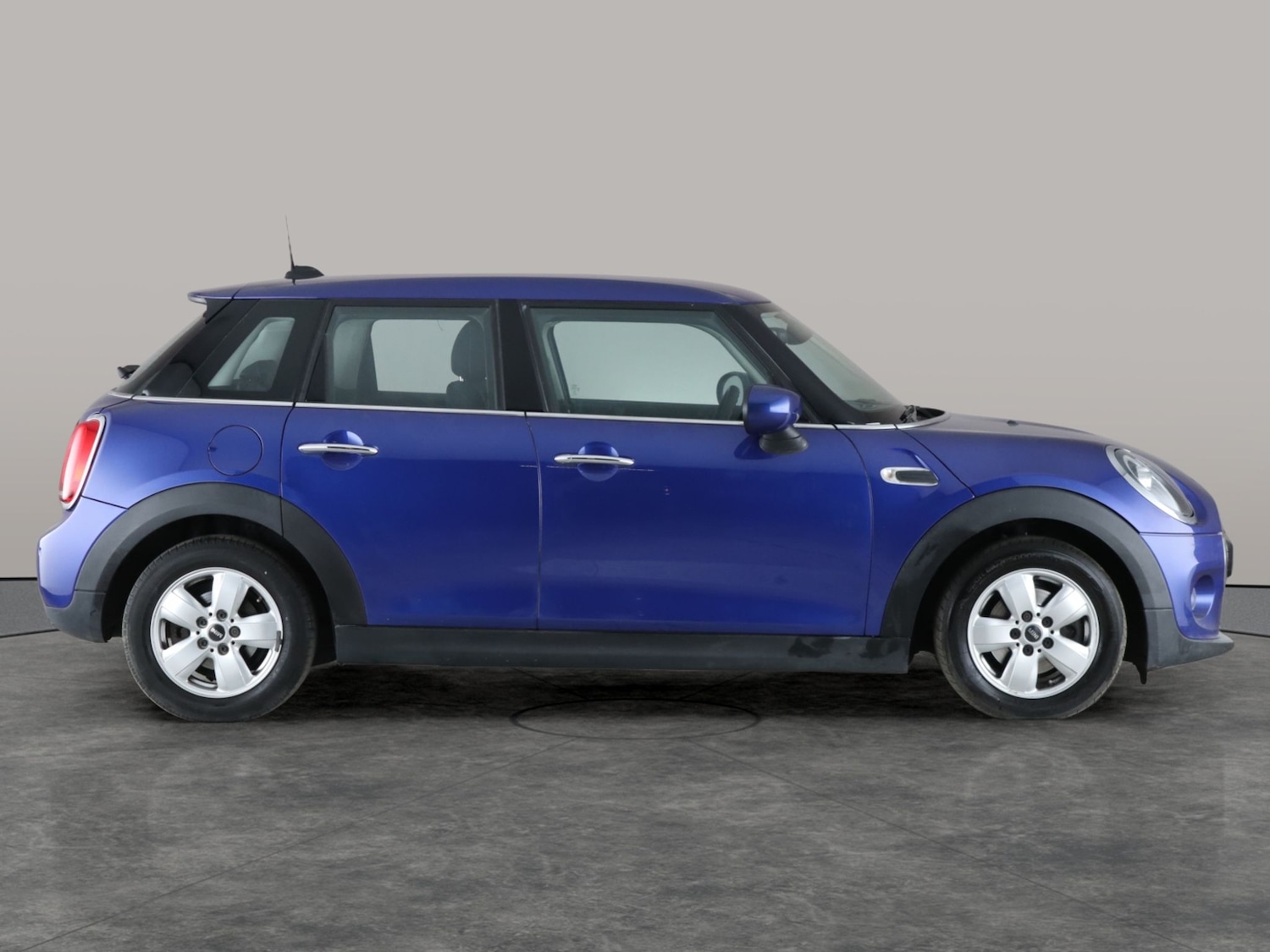 Used MINI Hatch 2020 for sale - 76831385: Photo 9