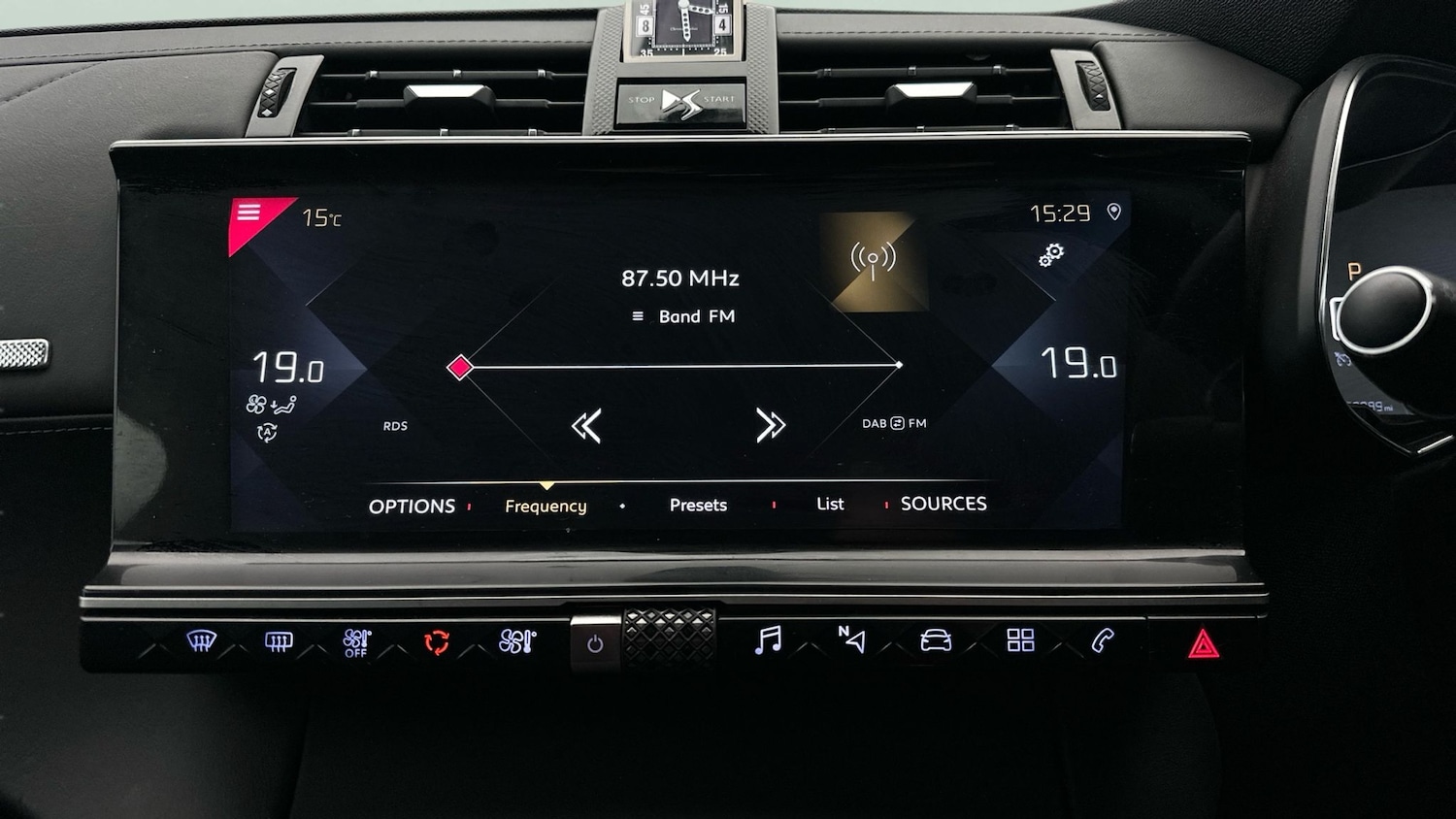 Used DS Automobiles DS 7 2018 for sale - 77281410: Photo 21