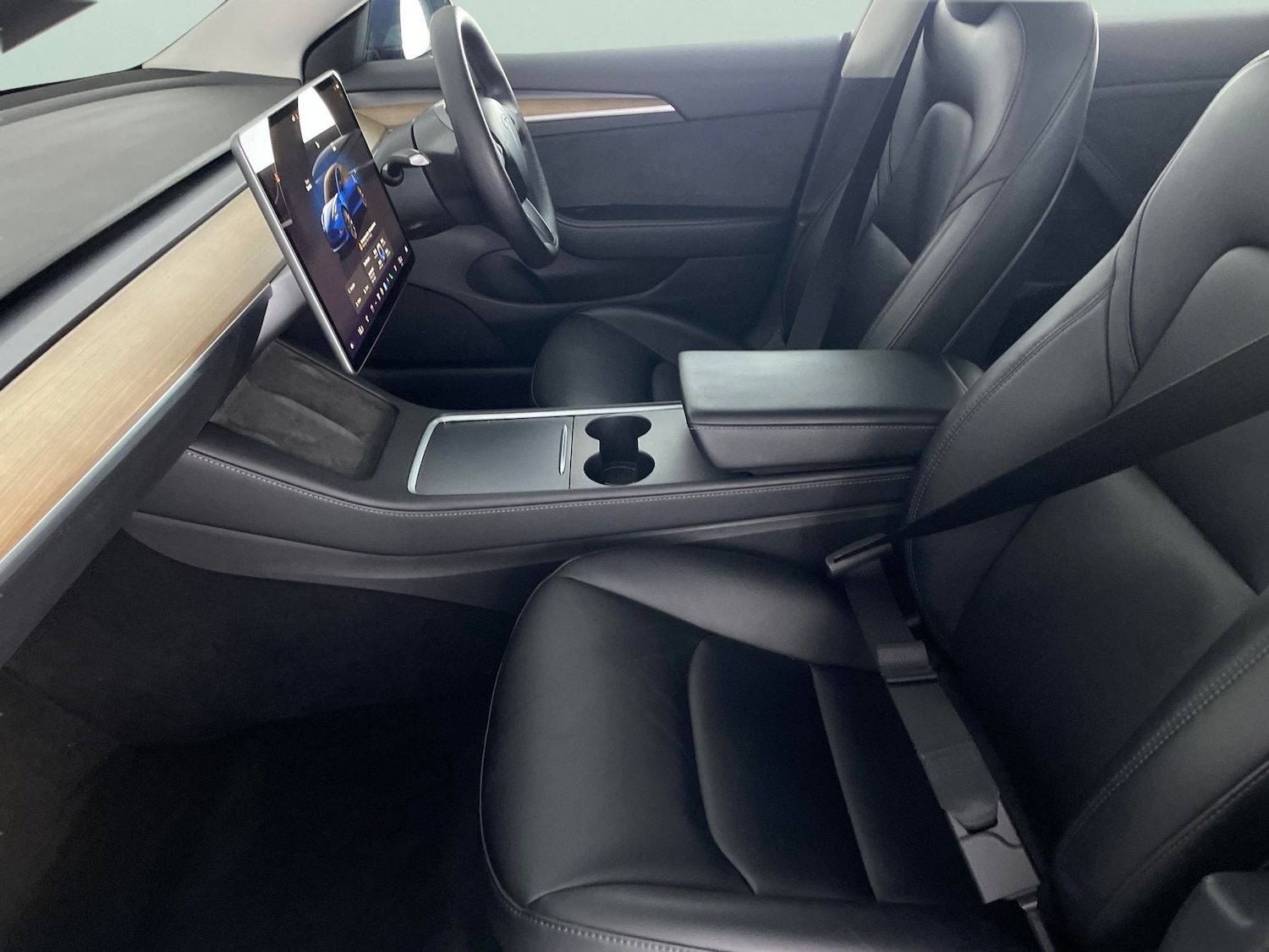 Used Tesla Model 3 2022 for sale - 76892660: Photo 4