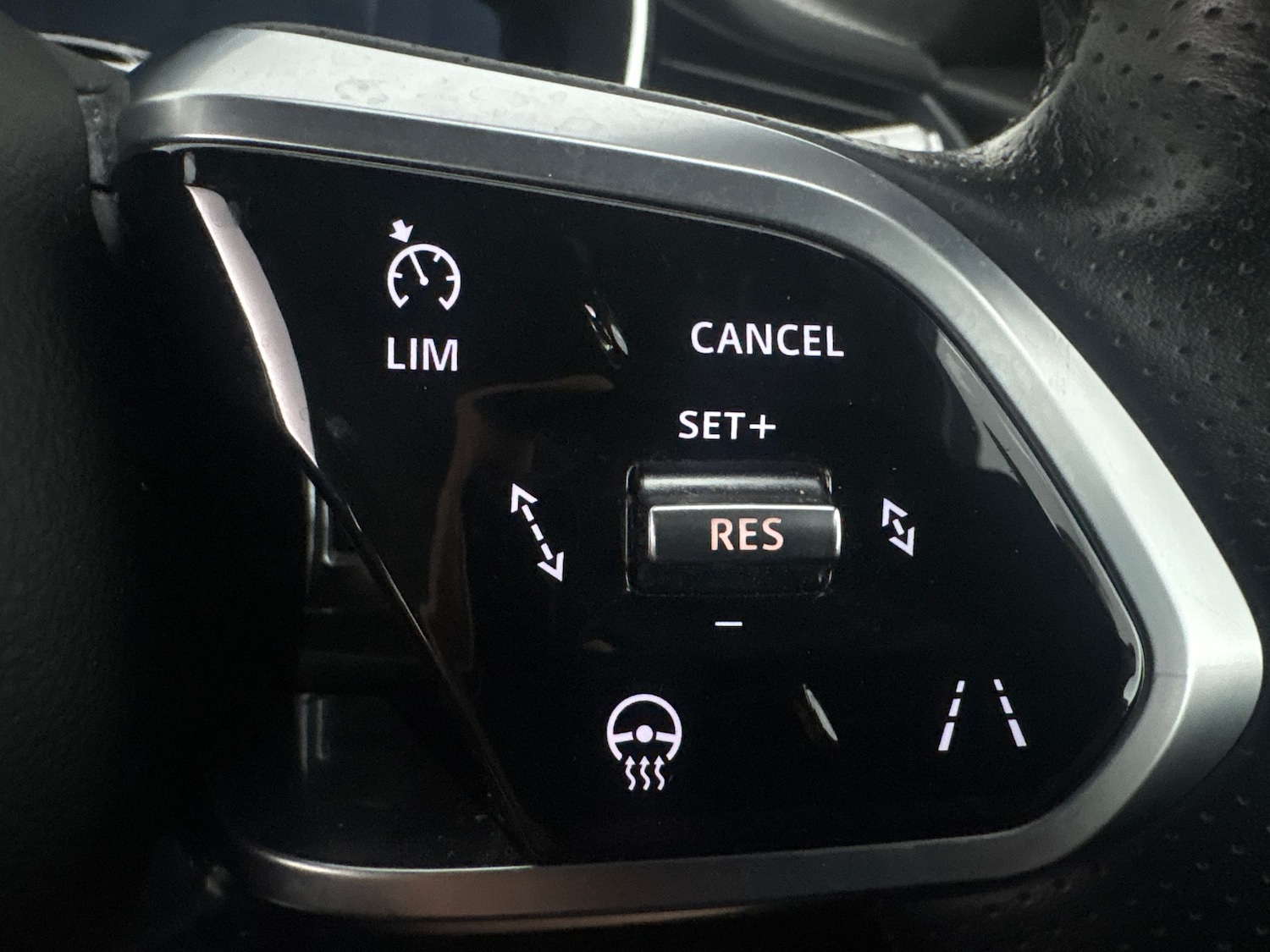 Used Jaguar F-Pace 2021 for sale - 77104430: Photo 14