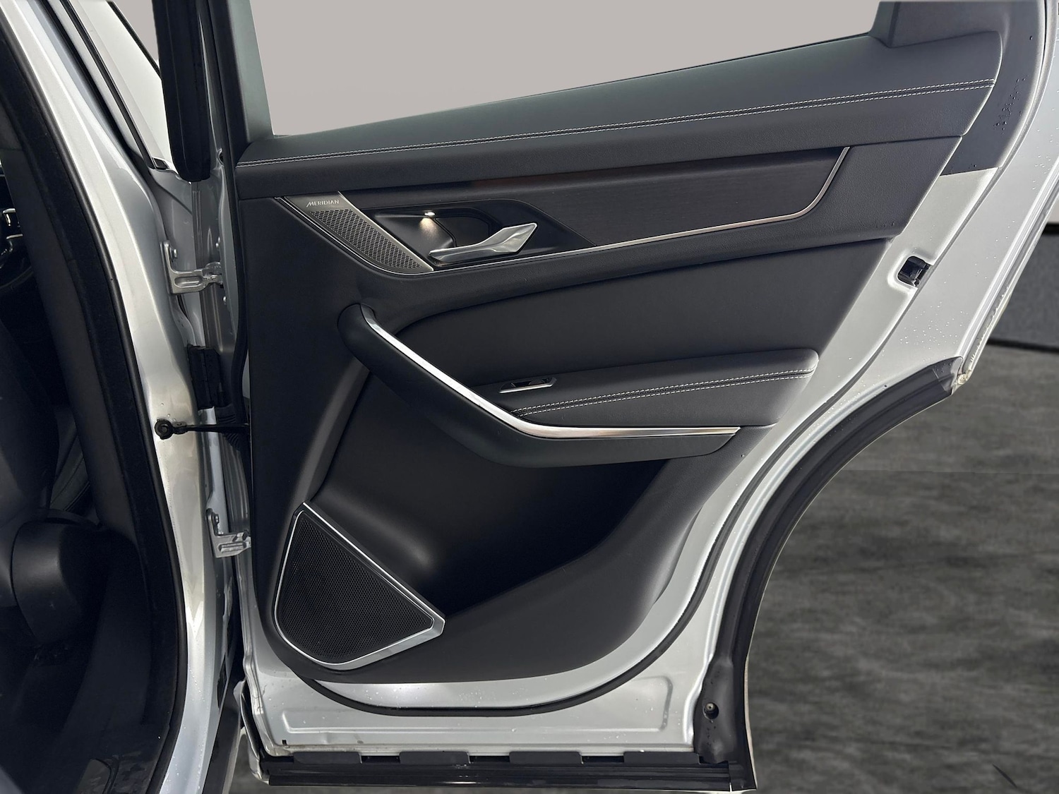 Used Jaguar F-Pace 2021 for sale - 77104430: Photo 38