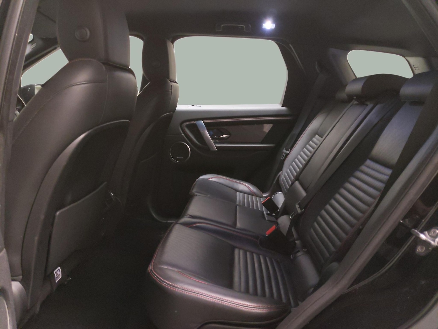 Used Land Rover Discovery Sport 2020 for sale - 76748828: Photo 26