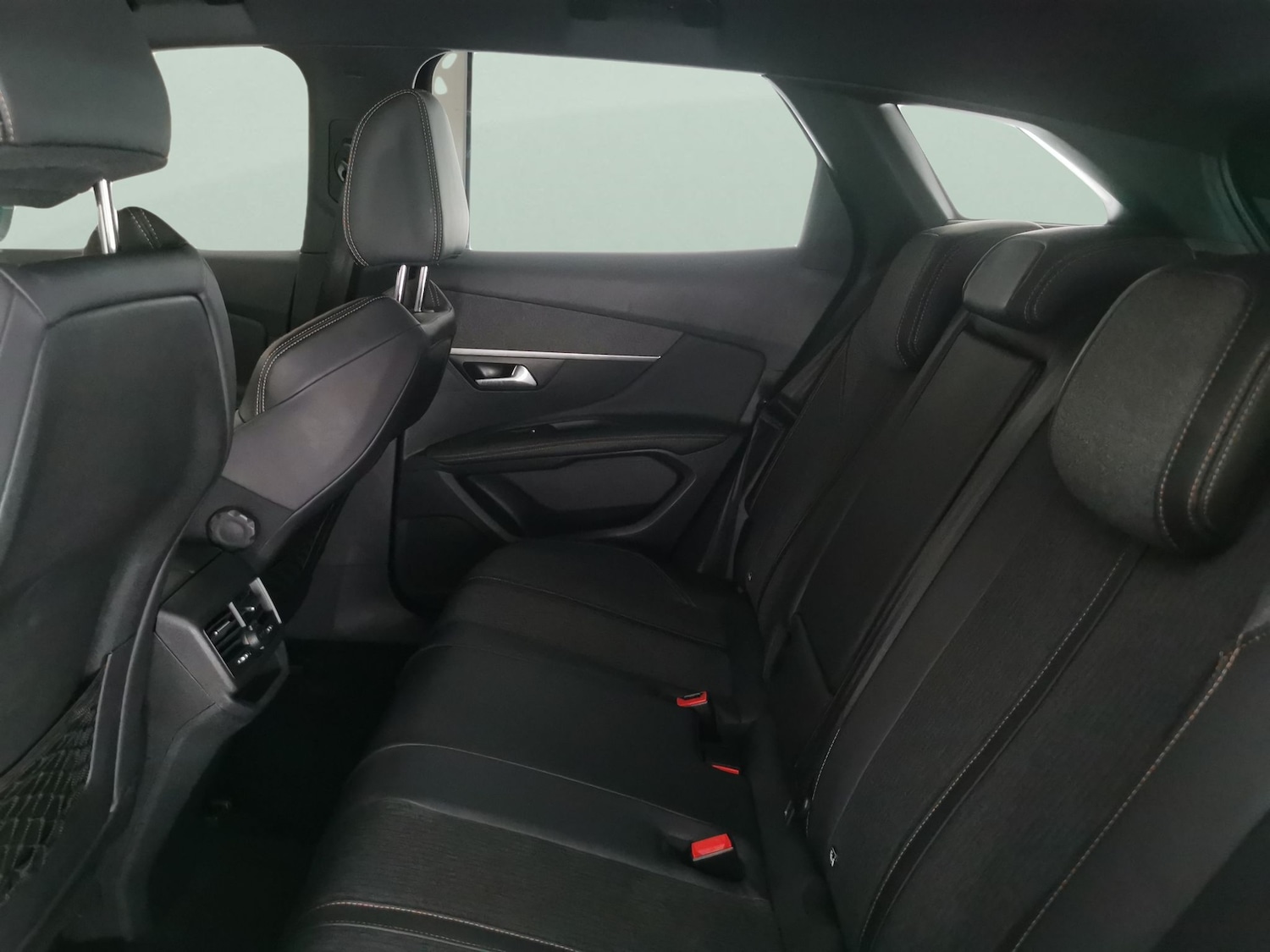 Used Peugeot 3008 2018 for sale - 77591689: Photo 28