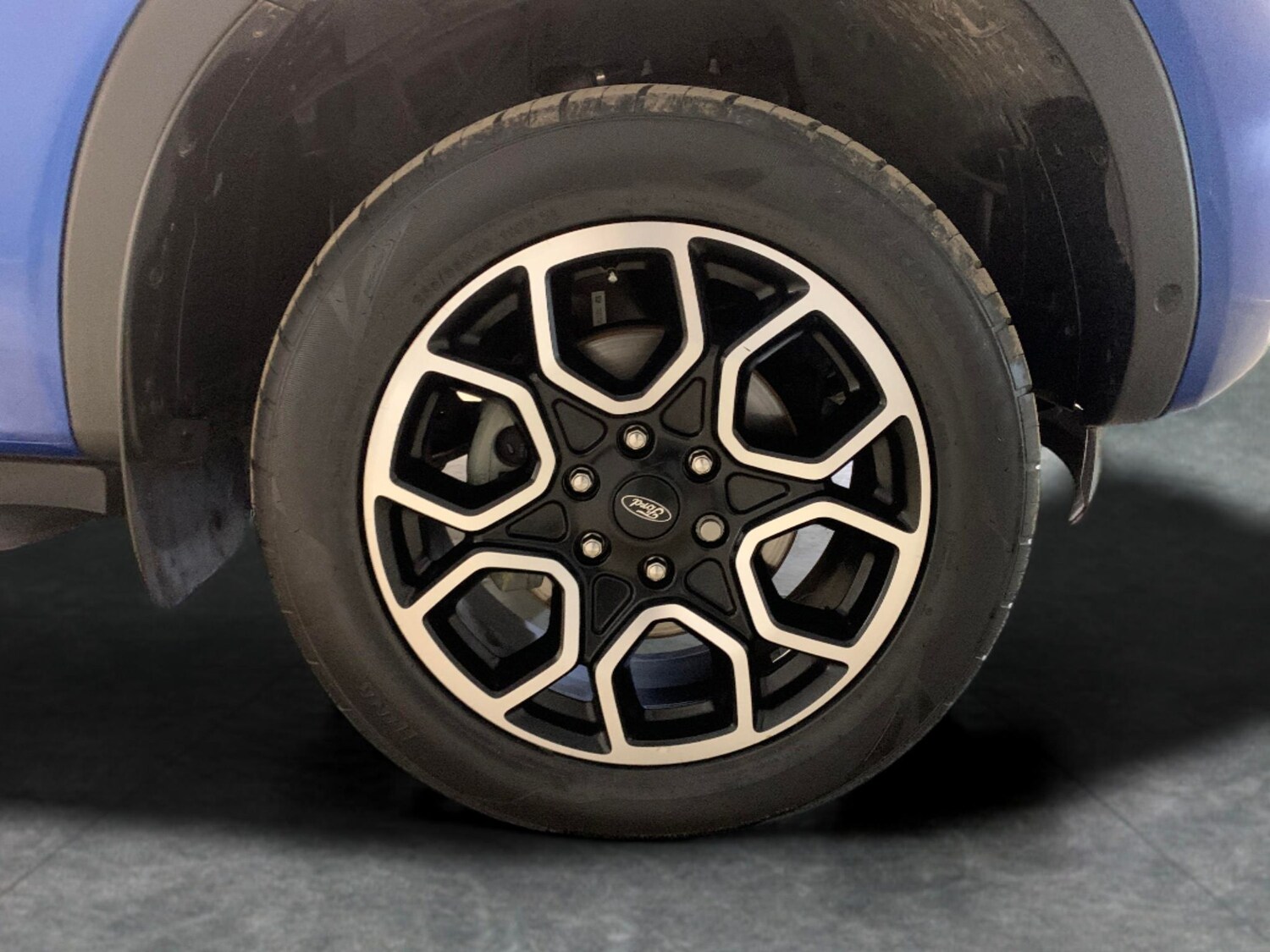 Vehicle 33