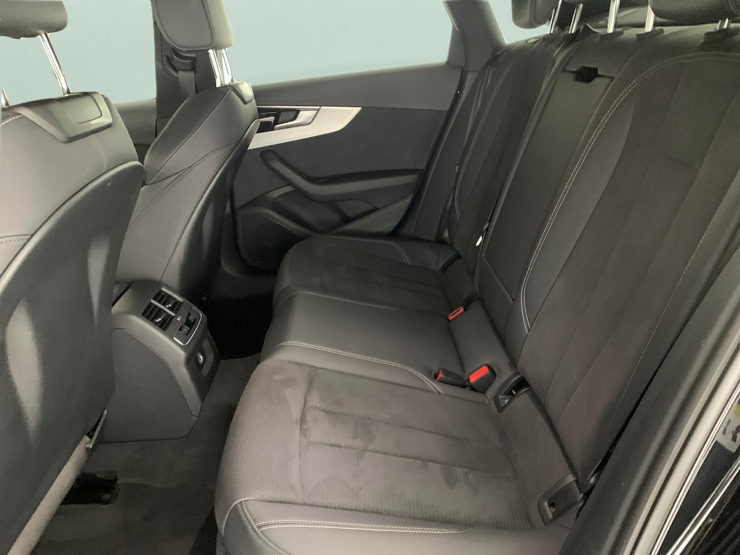 Used Audi A4 2023 for sale - 77319233: Photo 25