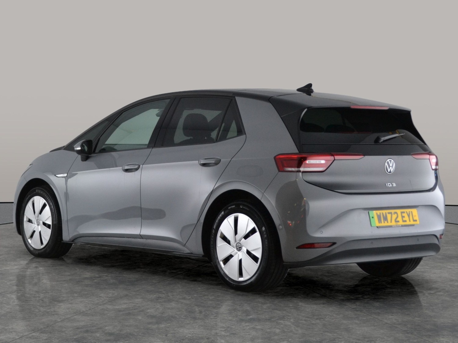 Used Volkswagen ID.3 2023 for sale - 77894205: Photo 8