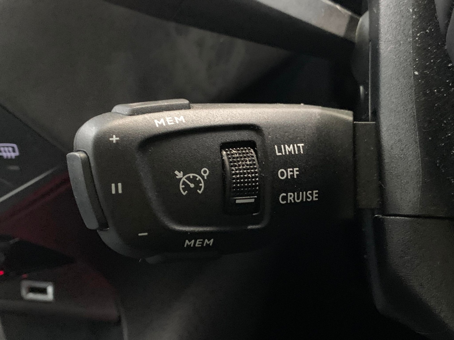 Used DS Automobiles DS 3 Crossback 2021 for sale - 76648601: Photo 20