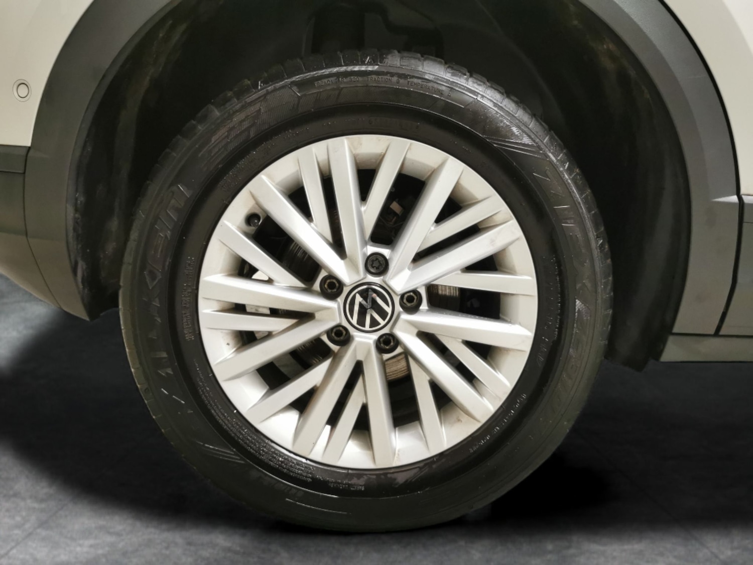 Used Volkswagen T-Roc 2023 for sale - 77326657: Photo 20