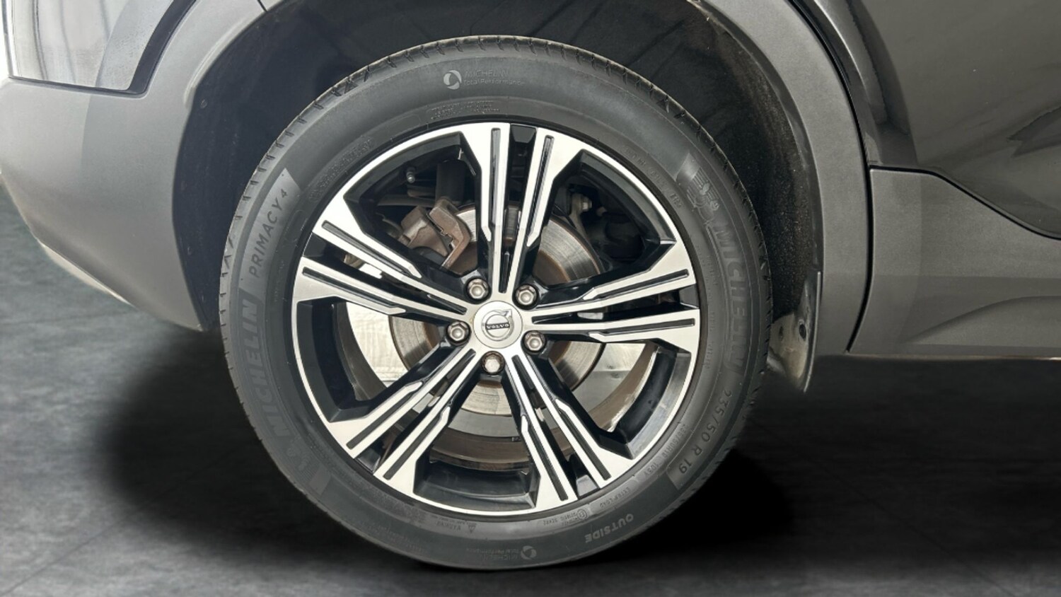 Used Volvo XC40 2021 for sale - 77760378: Photo 11