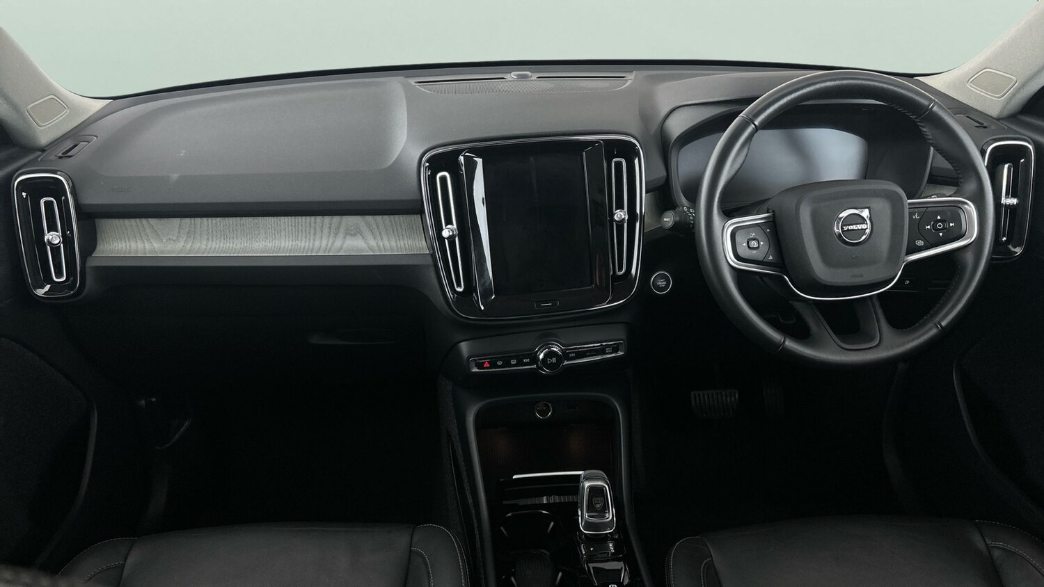 Used Volvo XC40 2021 for sale - 77760378: Photo 14