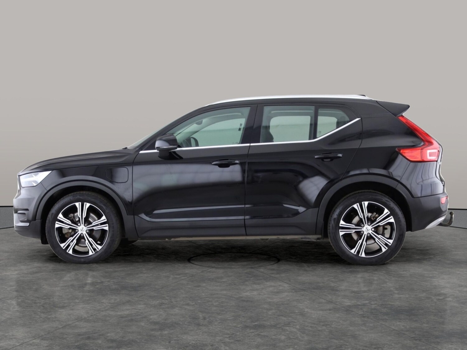 Used Volvo XC40 2021 for sale - 77760378: Photo 9
