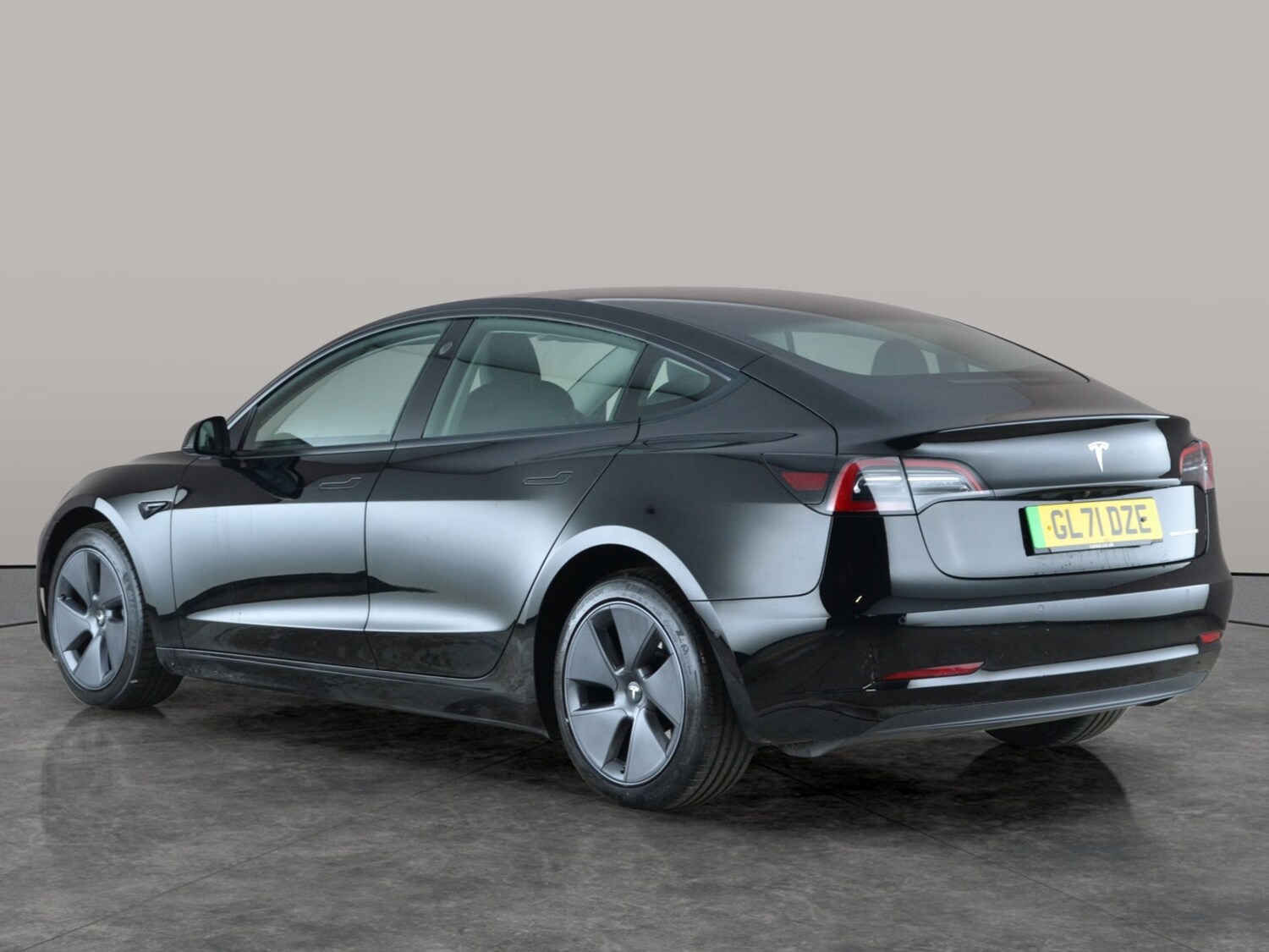 Used Tesla Model 3 2021 for sale - 77460873: Photo 13