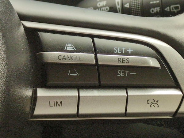 Used Mazda CX-30 2022 for sale - 76222219: Photo 24
