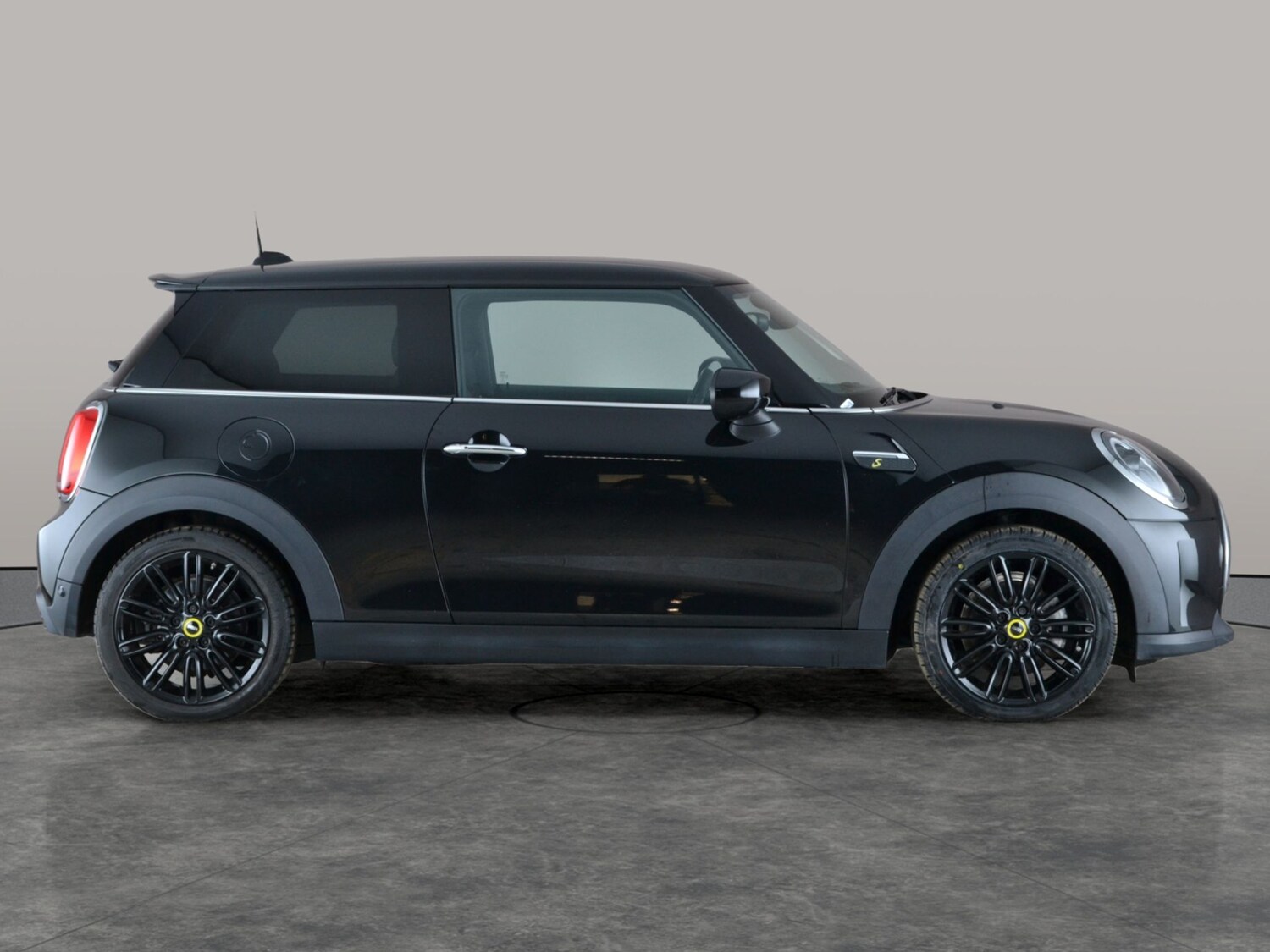 Used MINI Hatch 2022 for sale - 77756826: Photo 9