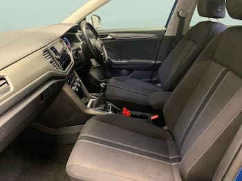 Used Volkswagen T-Roc 2021 for sale - 79679657: Photo