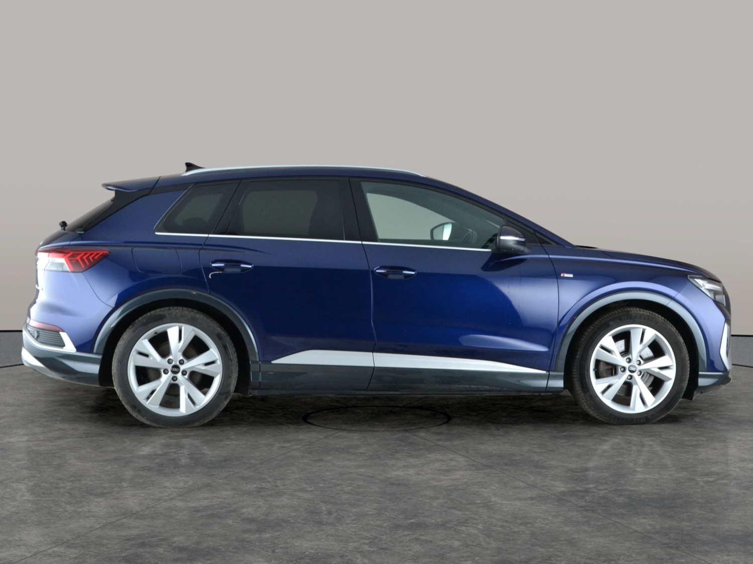 Used Audi Q4 e-tron 2021 for sale - 78163581: Photo 9