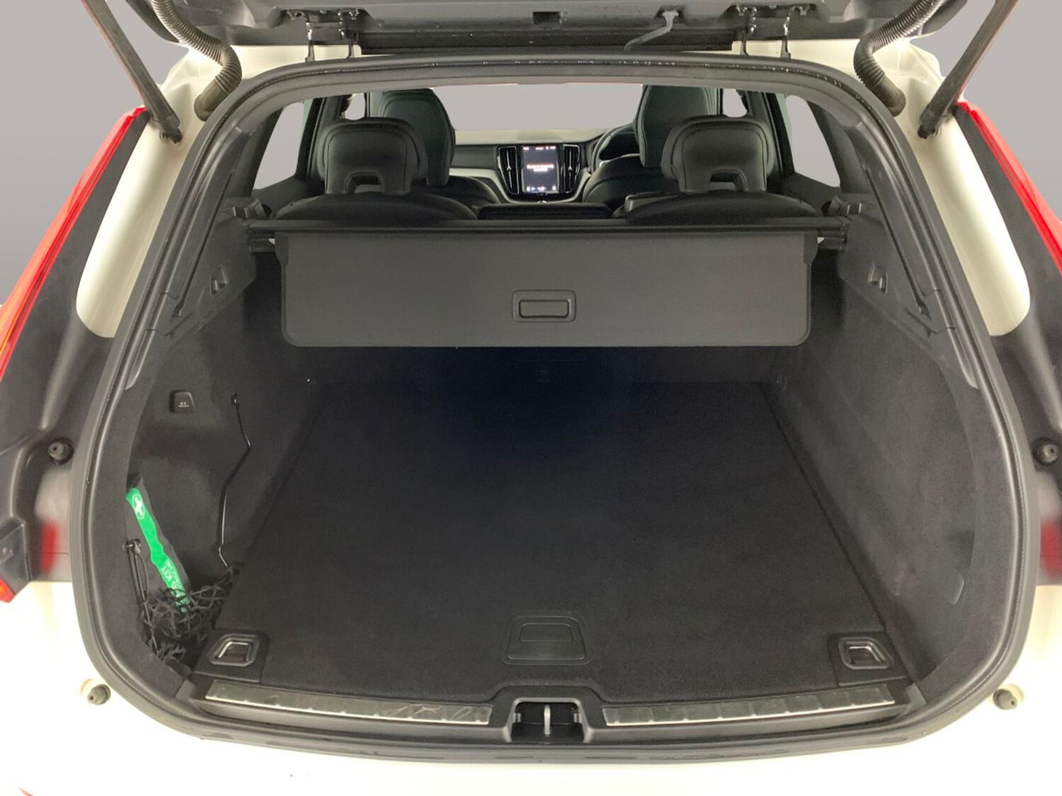 Used Volvo XC60 2021 for sale - 77347375: Photo 29