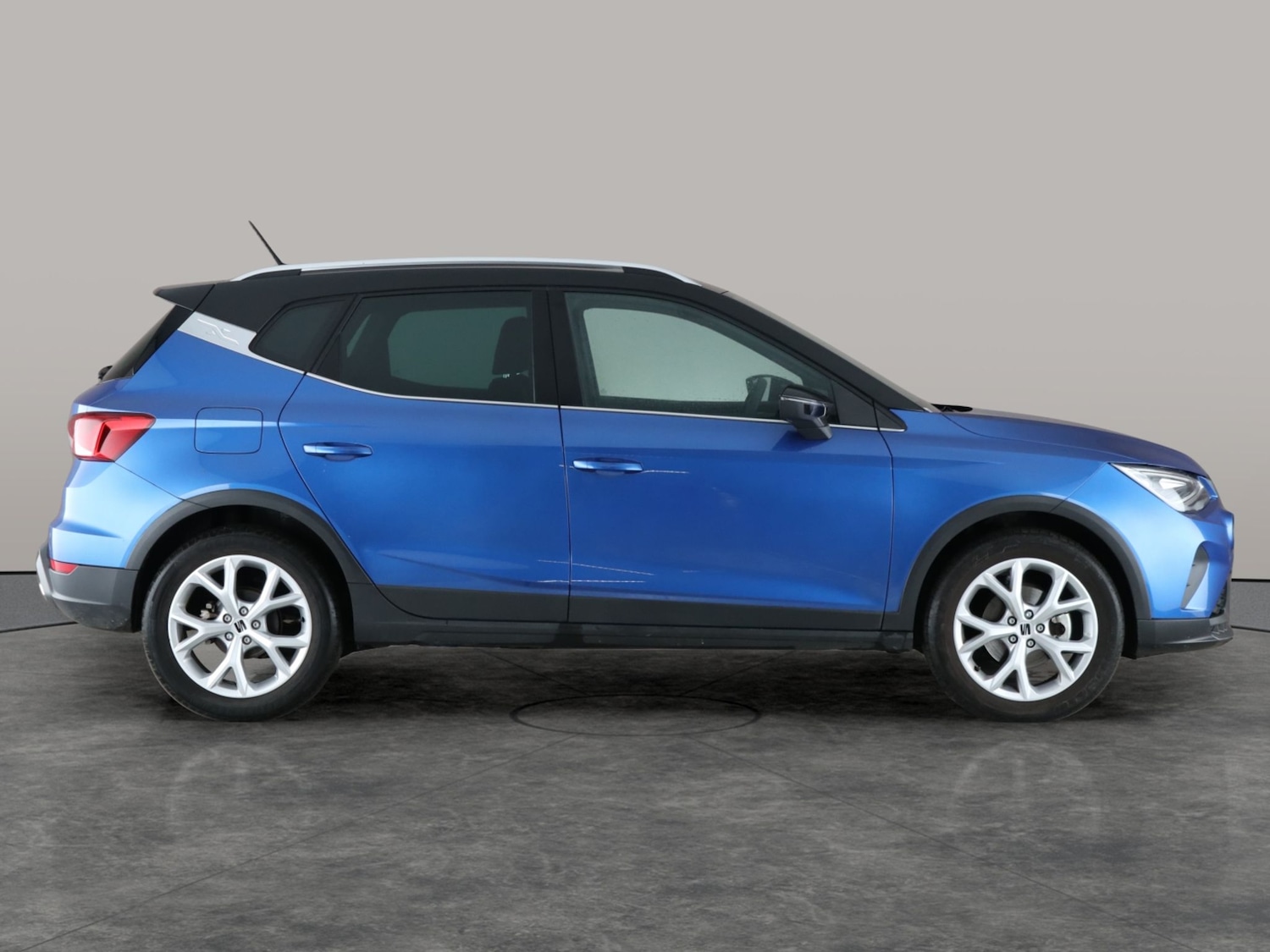 Used SEAT Arona 2023 for sale - 77259362: Photo 9