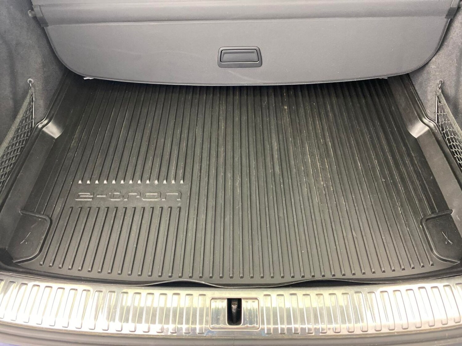 Used Audi e-tron 2022 for sale - 77829711: Photo 7