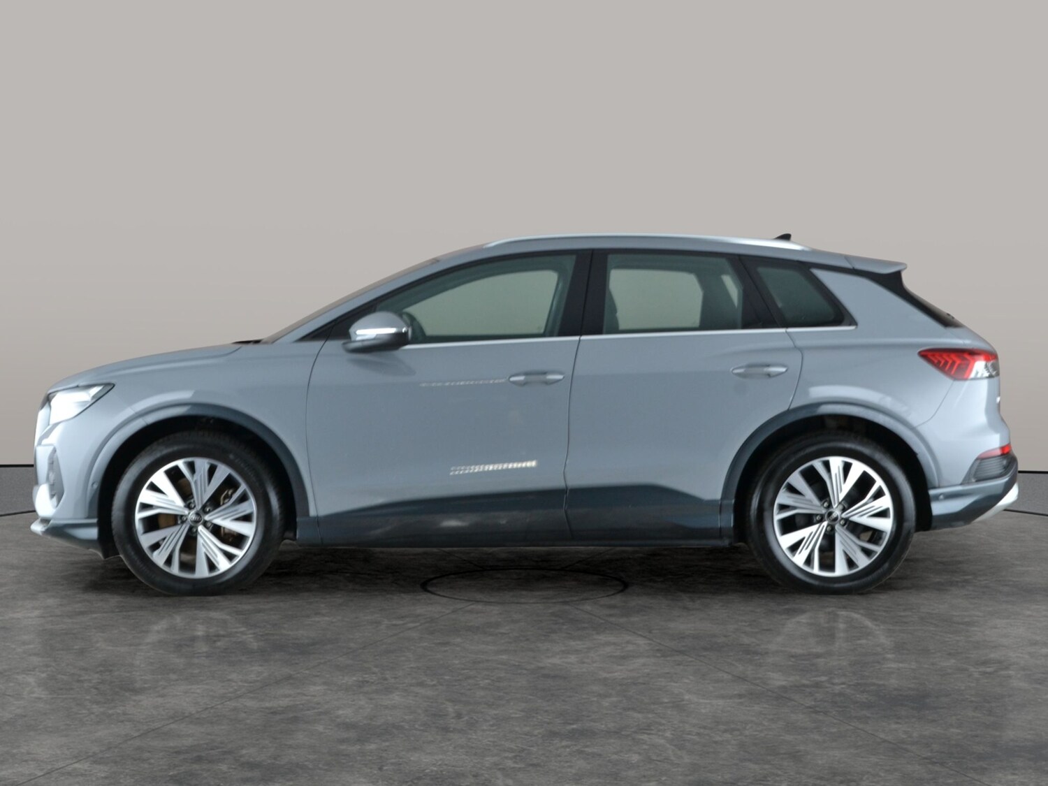 Used Audi Q4 e-tron for sale - 77364885: Photo 13