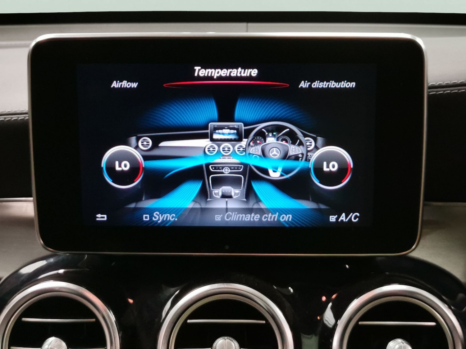 Used Mercedes-Benz GLC 2018 for sale - 76028748: Photo 23