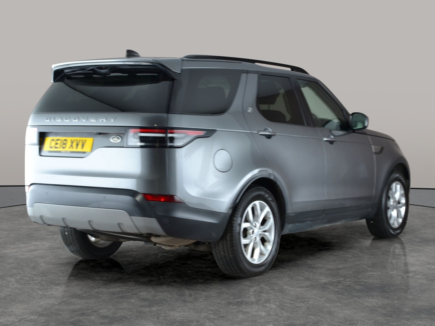 Used Land Rover Discovery 2018 for sale - 76933459: Photo 10