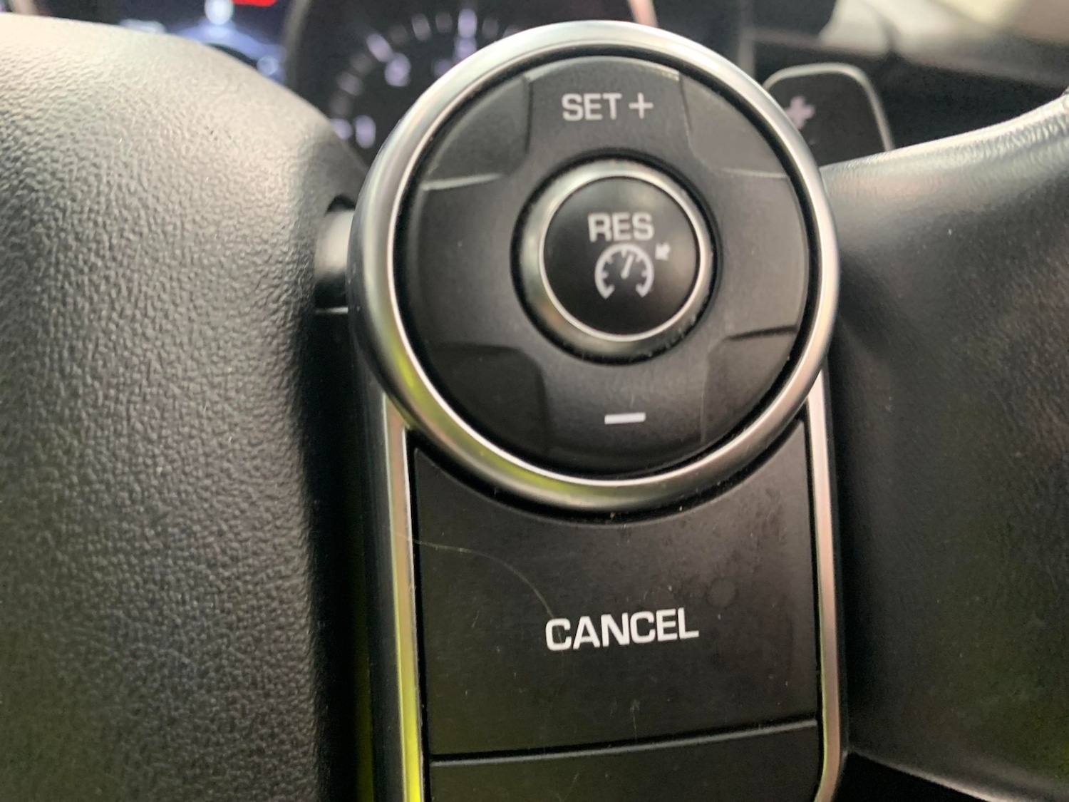 Used Land Rover Discovery 2018 for sale - 76933459: Photo 21