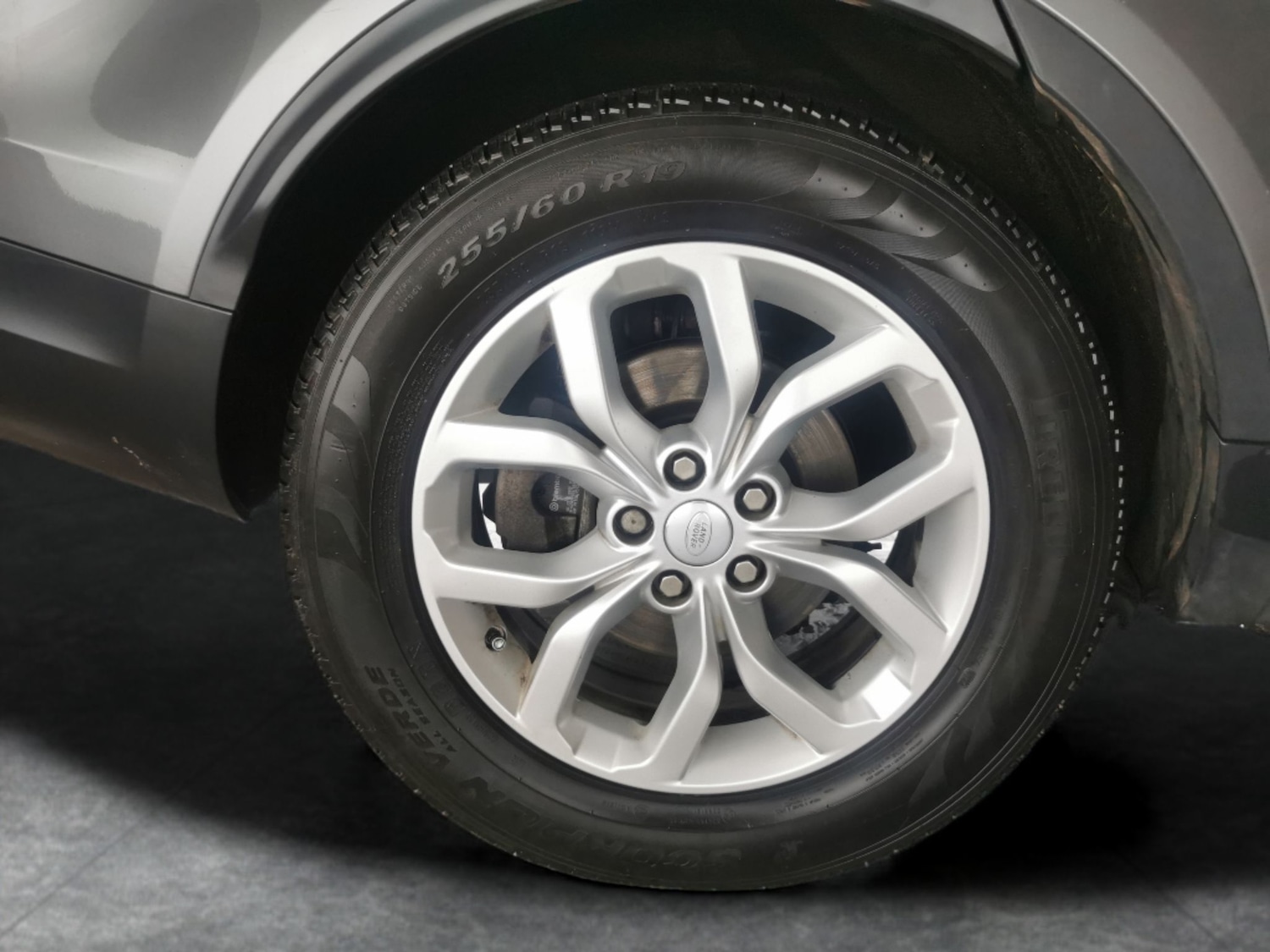 Used Land Rover Discovery 2018 for sale - 76933459: Photo 25