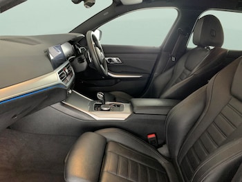 Used BMW 3 Series 2020 for sale - 75745311: Photo