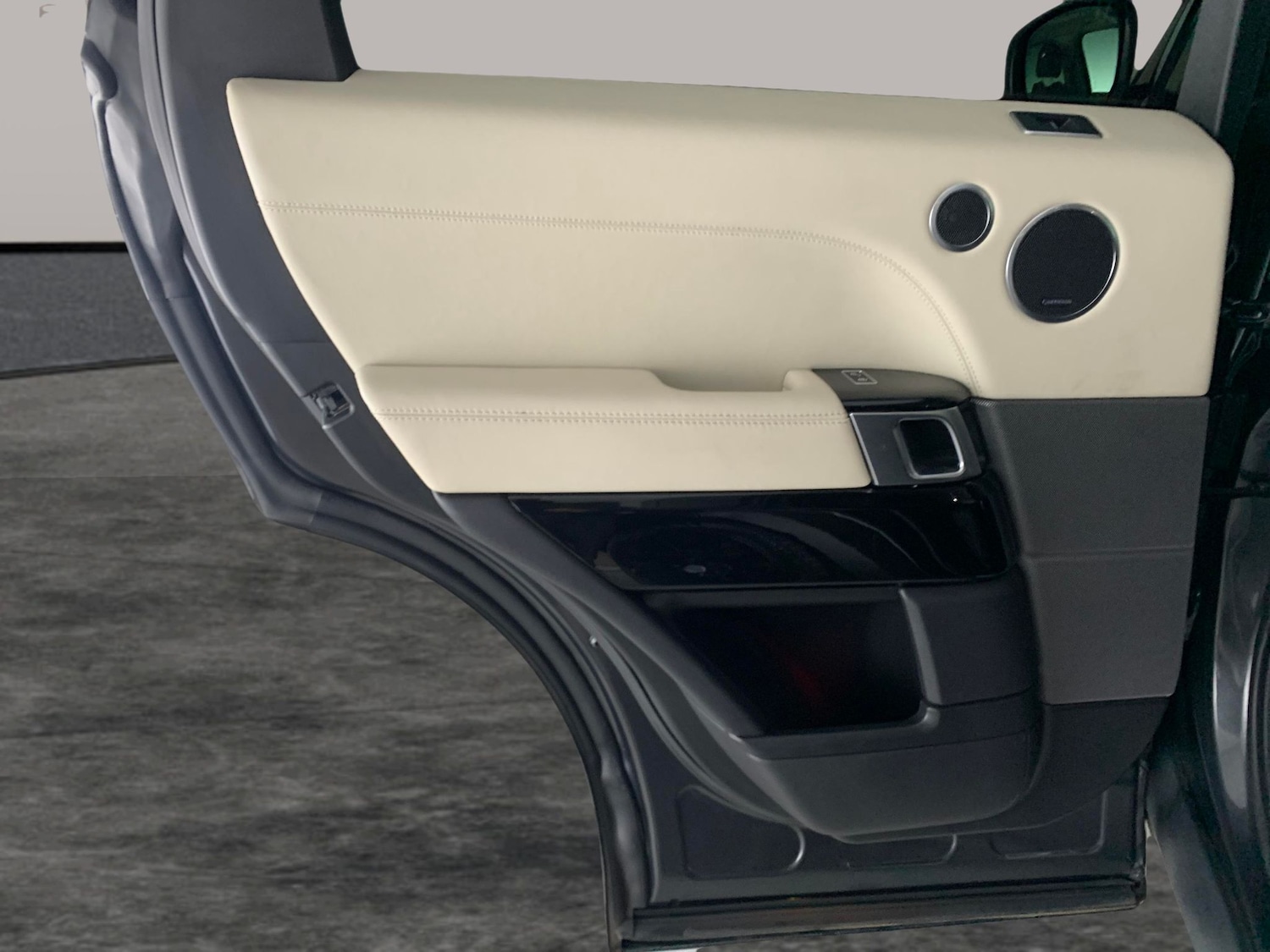 Used Land Rover Range Rover Sport 2017 for sale - 76707092: Photo 36